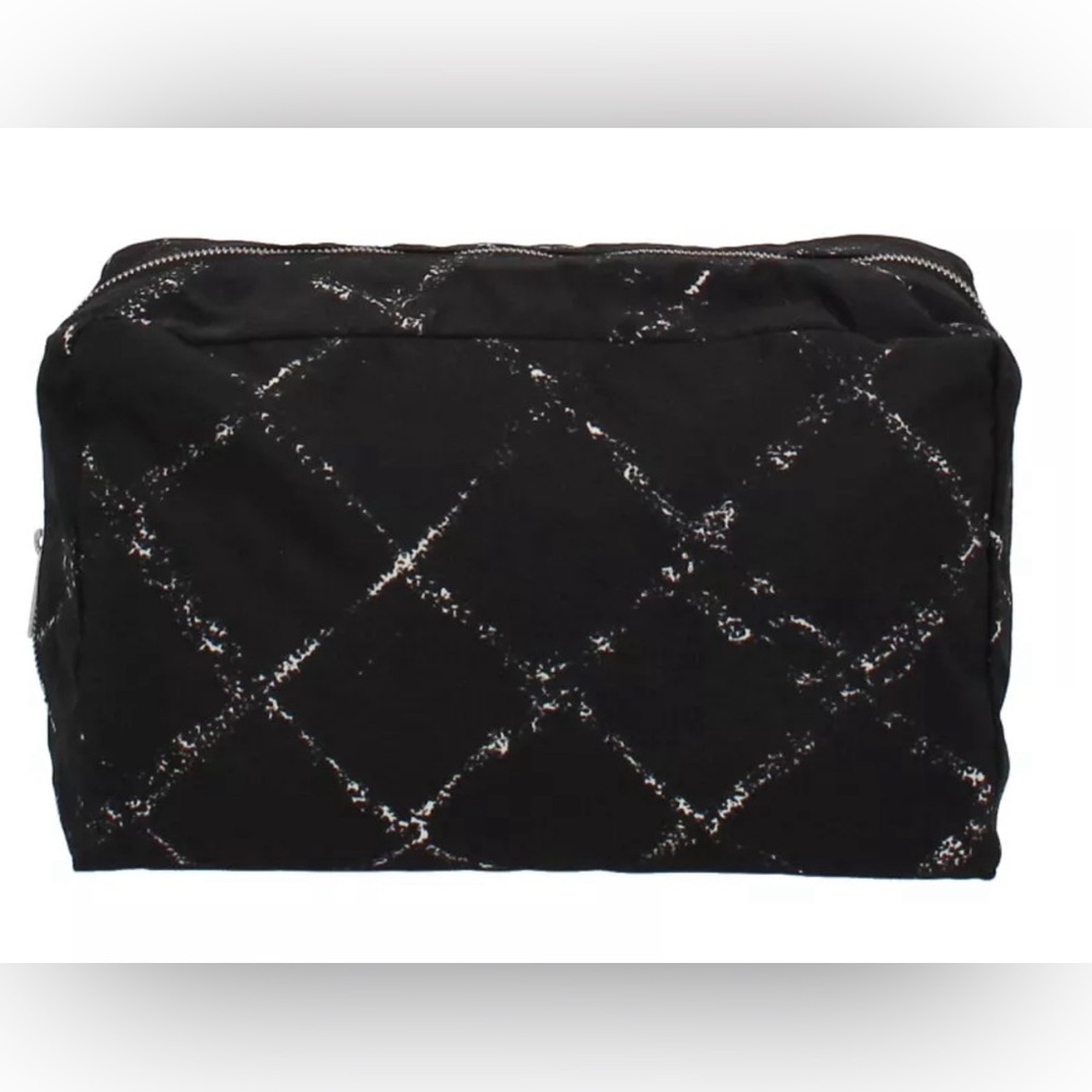 💖CHANEL Nylon Travel line Pouch